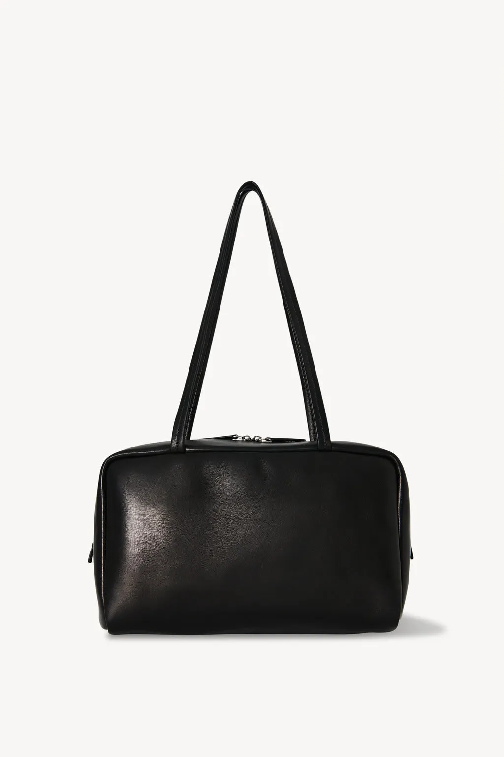 Top Spring Fashion Trends for Moms in Los Angeles: What Stylish Moms Are Wearing Now 16 Astra Bowling Bag in Leather