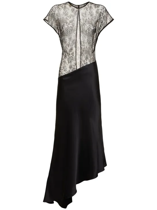 Romantic Fashion Is Reigning Supreme This Fall 3 Beline Lace & Satin Long Dress