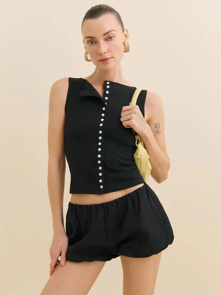 From Bloomers to Daisy Dukes: The Cool Girl Shorts Controversy Shaking Up Summer 2025 2 Luna Linen Bloomer Short