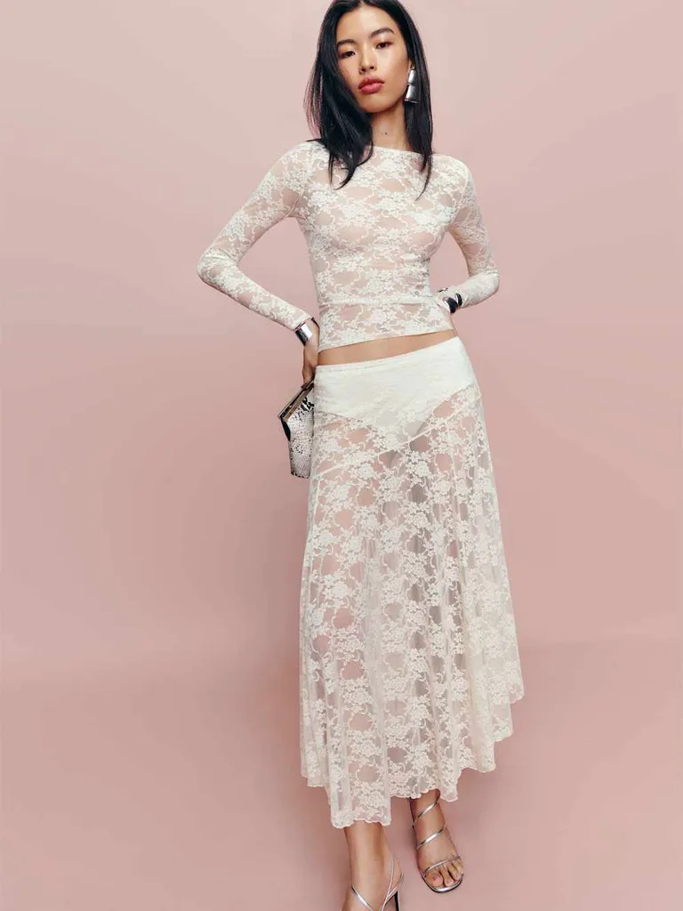 Romantic Fashion Is Reigning Supreme This Fall 7 Mirabelle Knit Skirt