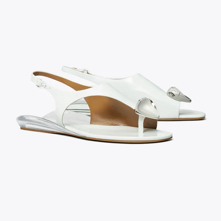 2025's Top Sandal Trends: Luxury Strappy Sandals and Chunky Platforms Outshine Basic Flip-Flops 4 Patos Slingback