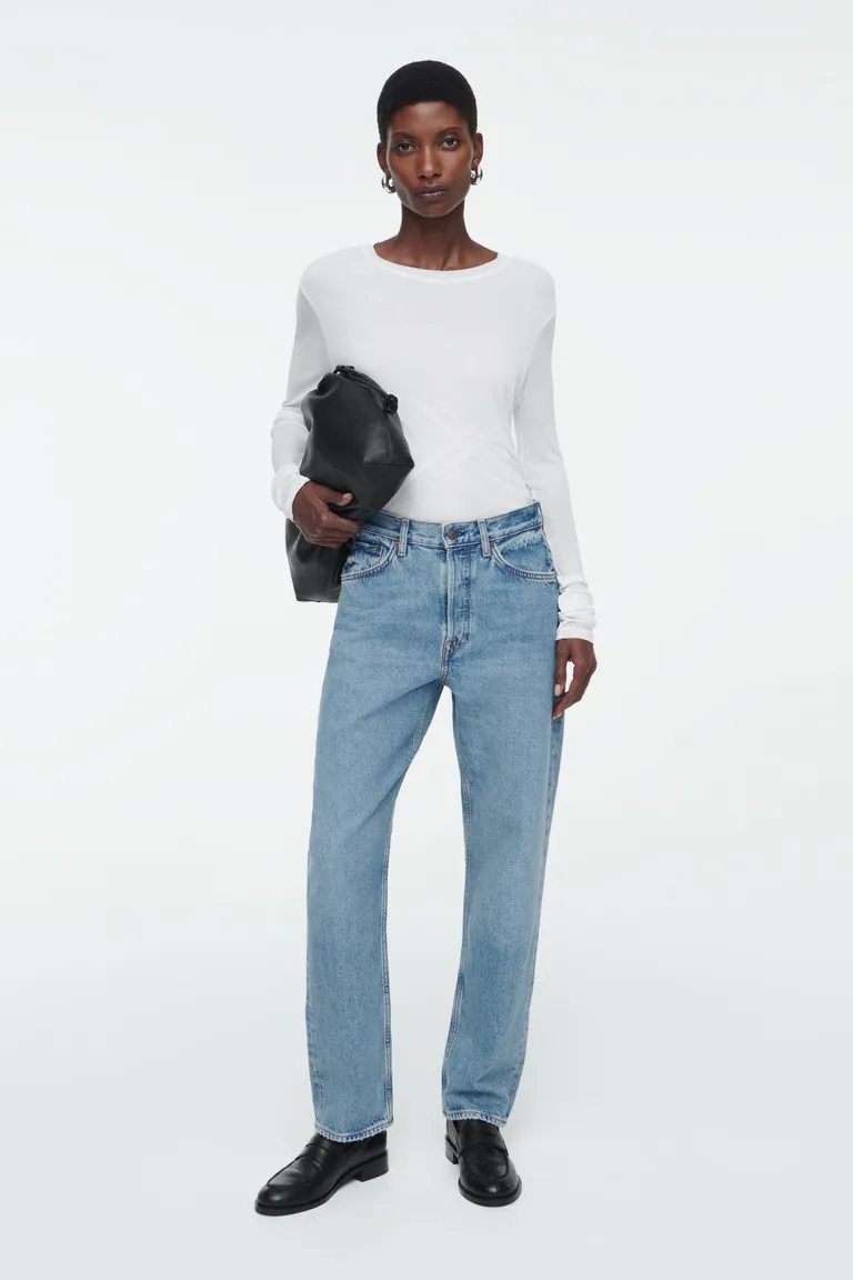 The Viral Airport Outfit Everyone's Wearing—Inspired by '90s Fashion Icons Style 11 Shift Straight-Leg Jeans
